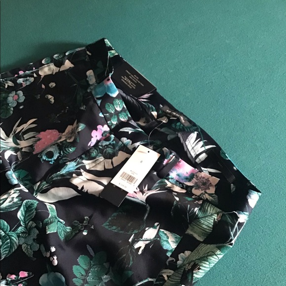 Floral pants - Picture 2 of 3